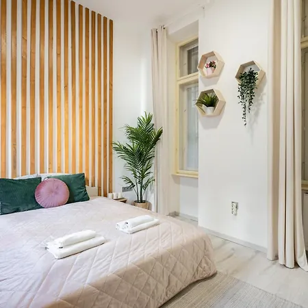 Myelegance Downtown Free Parking Apartment Budapest