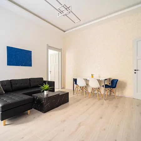 アパート Myelegance Downtown Free Parking *